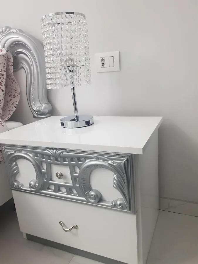 Black & White Milan Holiday home